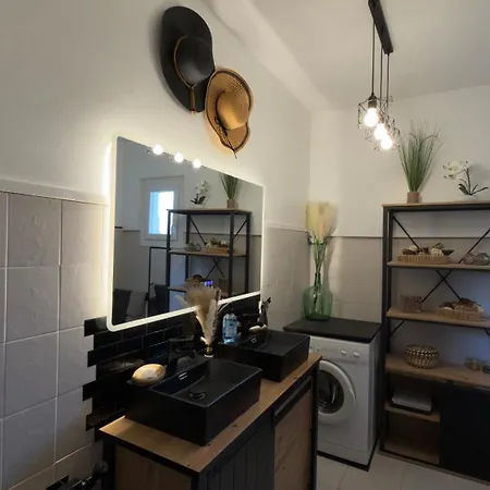 Holiday home Mare E Muntagna Mignataja