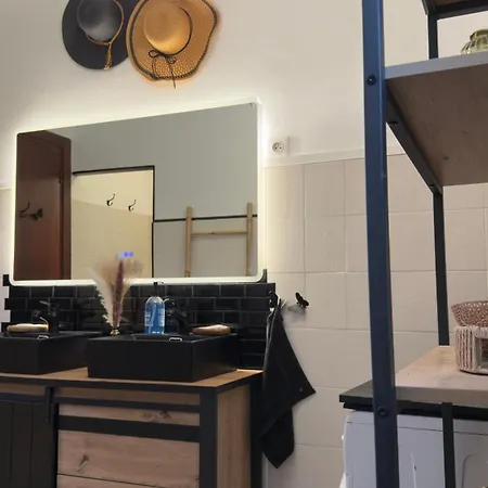 Mare è Muntagna Hébergement de vacances *